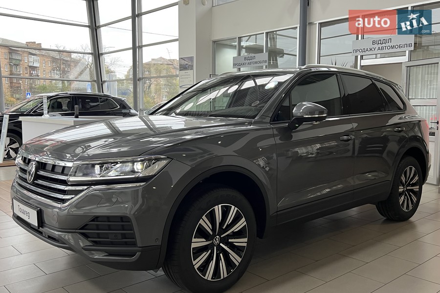 Volkswagen Touareg - фото 4