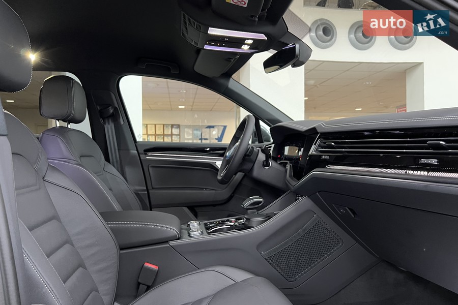 Volkswagen Touareg - фото 21