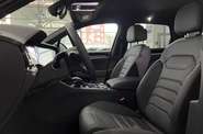 Volkswagen Touareg - фото 23