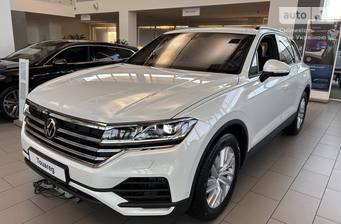 Volkswagen Touareg 2024 Silver