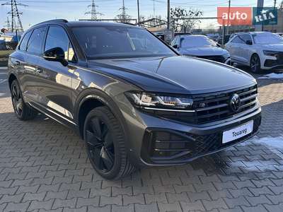 Volkswagen Touareg 2024 R-Line Platinum