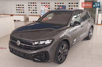 Volkswagen Touareg 3.0 TDI AT (286 к.с.) AWD 2024