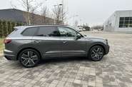 Volkswagen Touareg R-Line Platinum