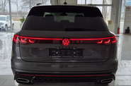 Volkswagen Touareg R-Line Platinum 3