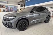 Volkswagen Touareg R-Line Platinum 3