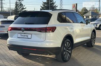 Volkswagen Touareg 2024 Silver