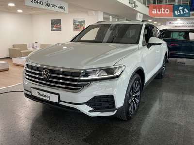 Volkswagen Touareg 2024 Silver