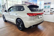 Volkswagen Touareg R-Line Platinum