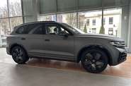 Volkswagen Touareg R-Line Platinum+