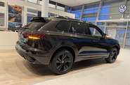 Volkswagen Touareg R-Line Platinum