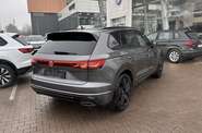 Volkswagen Touareg R-Line Platinum 1