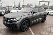 Volkswagen Touareg R-Line Platinum 1