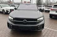 Volkswagen Touareg R-Line Platinum 1
