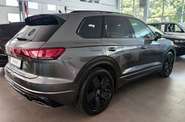 Volkswagen Touareg R-Line Platinum