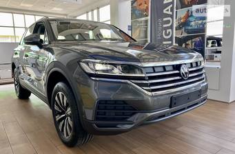 Volkswagen Touareg 2025 Silver