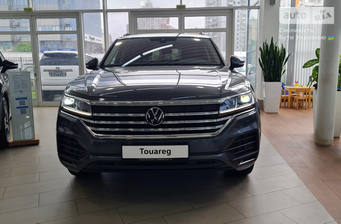 Volkswagen Touareg 2025 Silver