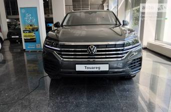 Volkswagen Touareg 2025 Silver