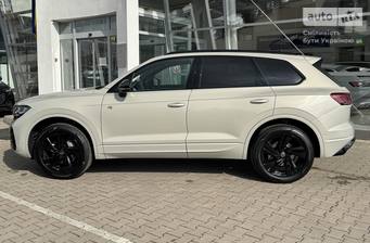 Volkswagen Touareg 2025 R-Line Platinum