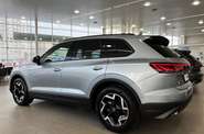 Volkswagen Touareg Silver