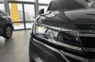 Volkswagen Touareg - фото 2