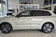 Volkswagen Touareg R-Line Platinum