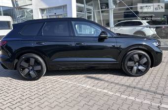 Volkswagen Touareg 2025 R-Line Platinum