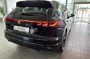 Volkswagen Touareg R-Line Platinum