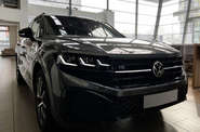 Volkswagen Touareg - фото 5