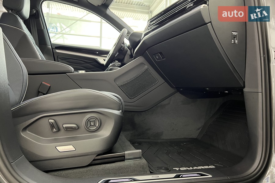 Volkswagen Touareg - фото 28
