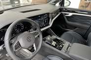 Volkswagen Touareg - фото 37