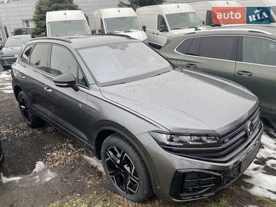 Volkswagen Touareg 2025 R-Line Platinum