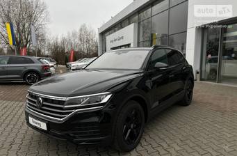 Volkswagen Touareg 2025 Silver