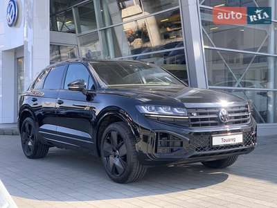Volkswagen Touareg 2025 R-Line Platinum+