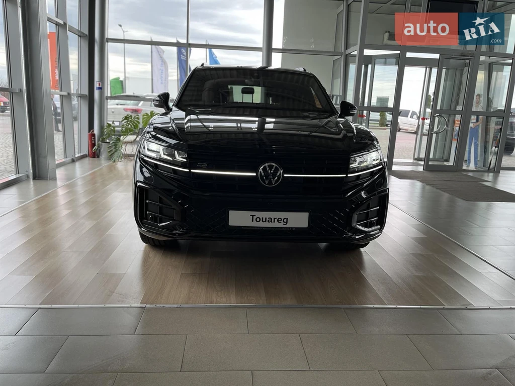 Volkswagen Touareg R-Line Platinum 3