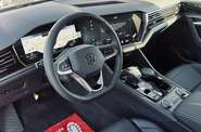 Volkswagen Touareg - фото 10