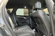 Volkswagen Touareg - фото 12