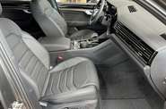 Volkswagen Touareg - фото 17