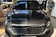 Volkswagen Touareg - фото 2