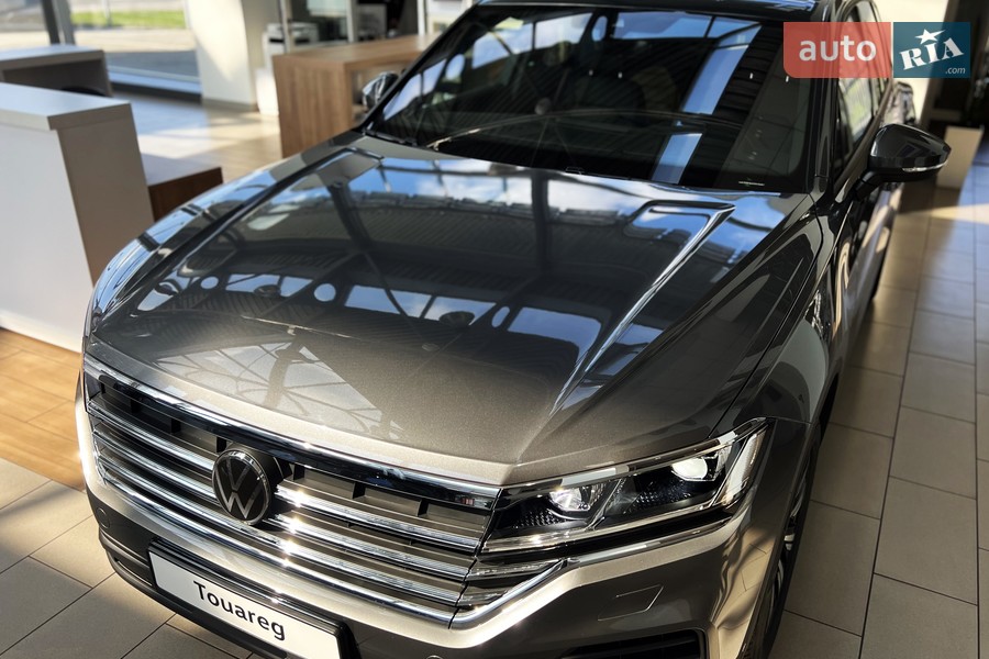 Volkswagen Touareg - фото 4
