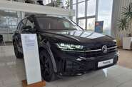 Volkswagen Touareg R-Line Platinum 3