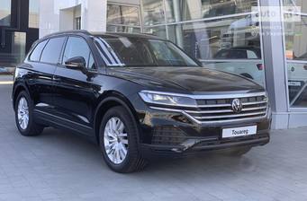 Volkswagen Touareg 2025 Silver