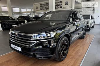 Volkswagen Touareg 2025 Silver