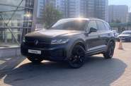 Новий Volkswagen Touareg 3.0 TDI AT (286 к.с.) AWD R-Line Platinum 2025 в автосалоні Альянс-ІФ Volkswagen - фото 2