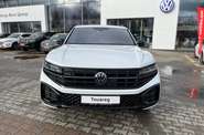 Новый Volkswagen Touareg 3.0 TDI AT (286 к.с.) AWD R-Line Platinum 2025 автосалона Інтер Авто Центр - фото 2