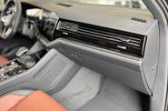 Volkswagen Touareg R-Line Platinum