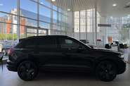 Volkswagen Touareg R-Line Platinum