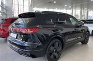 Volkswagen Touareg R-Line Platinum