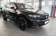Volkswagen Touareg R-Line Platinum 3