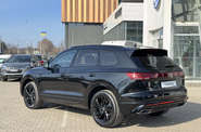 Volkswagen Touareg R-Line Platinum