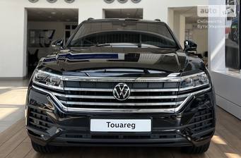 Volkswagen Touareg 2025 Silver
